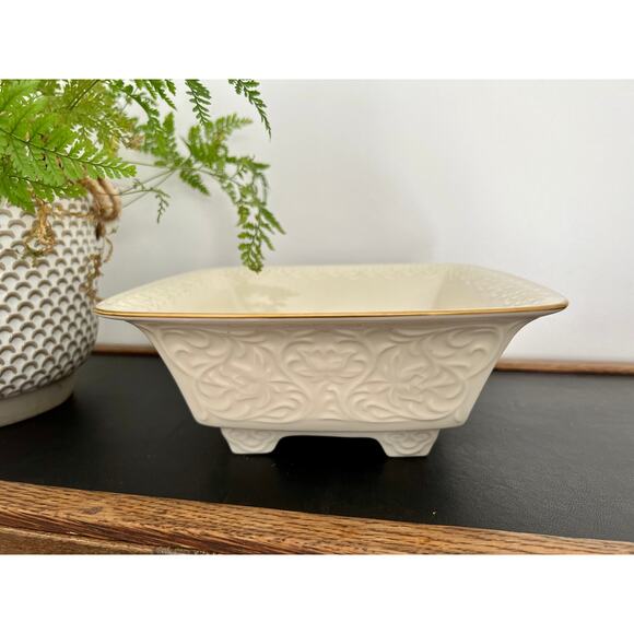 LENOX: Vintage Persian Square 9" Bowl Footed with Gold Trim and Embossed Scrolls - Picture 1 of 10